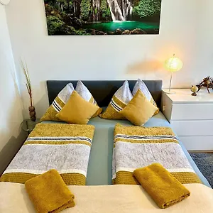  Homestay Fancy In Town Austria