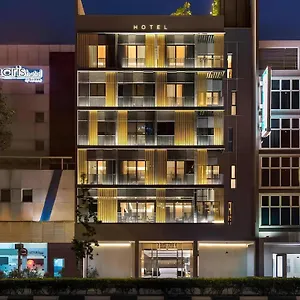 *** Hotel A Bugis Singapore